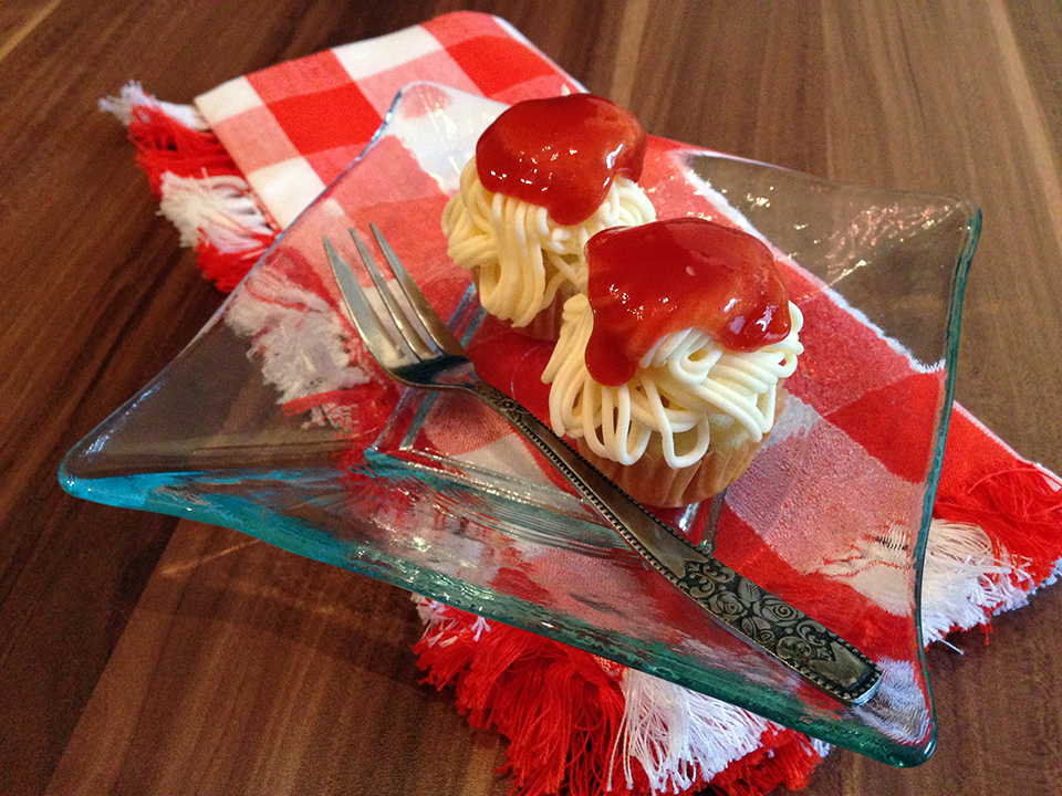 Vegane Spaghetti Cupcakes - ein süßer Genuss 